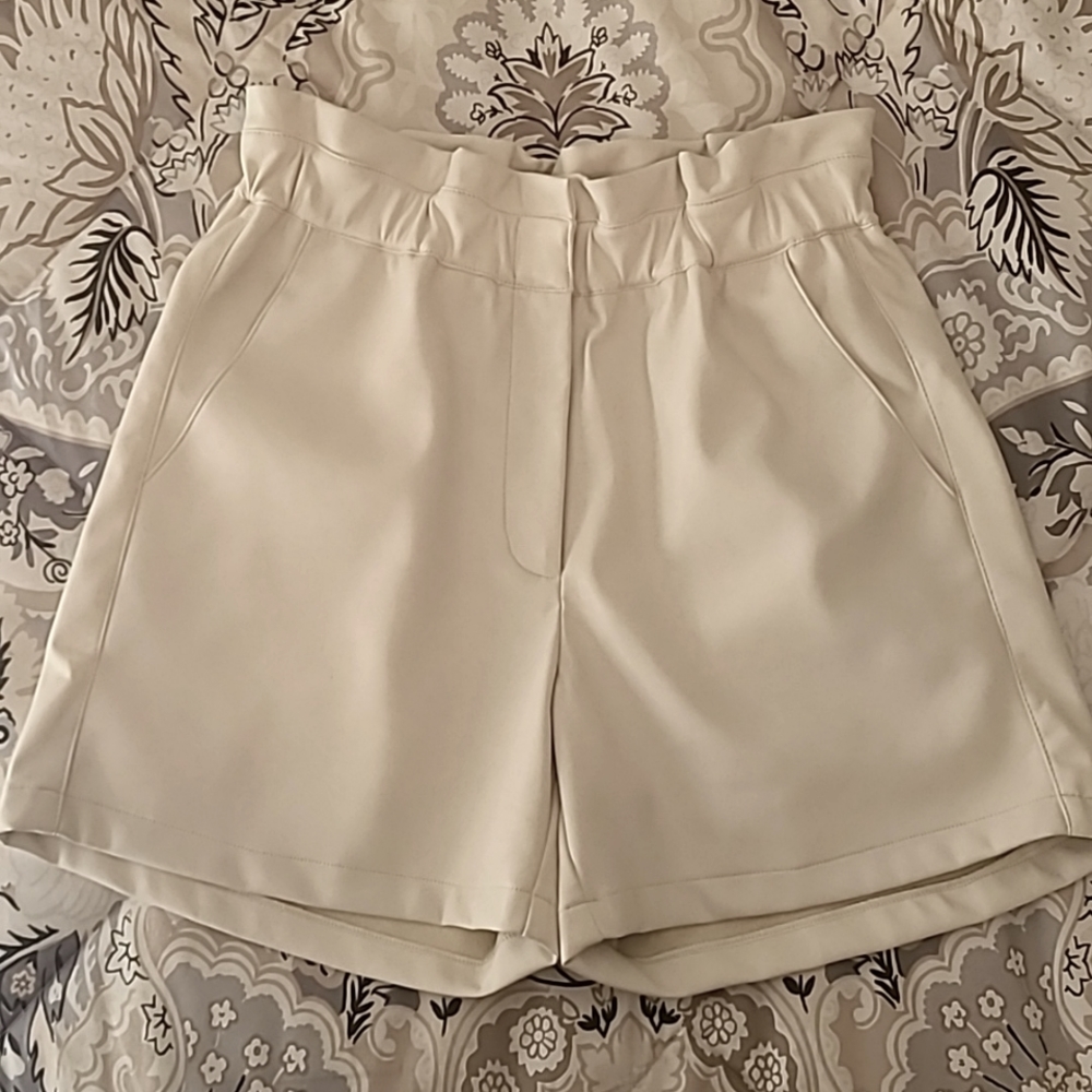 Lucy Paris faux leather paperbag waist shorts XS